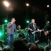 Jean Reno est monté sur scène pour chanter "Toute la musique que j'aime" - Johnny Hallyday était en concert au "Beacon Theatre" à New York le 6 mai 2014