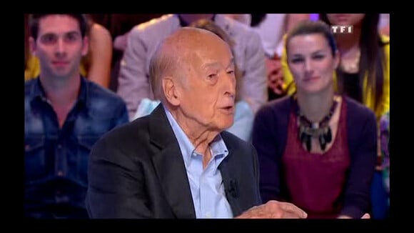 Valéry Giscard d'Estaing explique chez Arthur son ''Au revoir'', Baffie se marre
