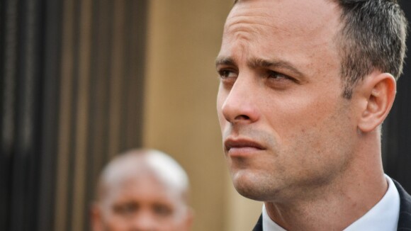 Procès d'Oscar Pistorius : L'athlète échappe à l'internement psychiatrique