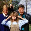 Kylie Minogue, Jason Donovan et Guy Pearce dans la série australienne "Neighbours", à la fin des années 1980.