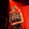 Kylie Minogue en live au 25e anniversaire de Magnum, au Festival de Cannes, le 21 mai 2014.
