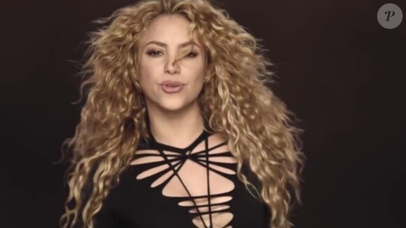 La sexy Shakira dans le clip de La La La (Brazil 2014).