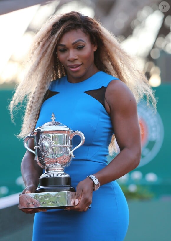 Rafael Nadal et Serena Willliams, les deux tenants du titre de Roland-Garros, étaient réunis pour l'opération Roland-Garros dans la ville, sur le Champs de Mars à Paris, le 22 mai 2014