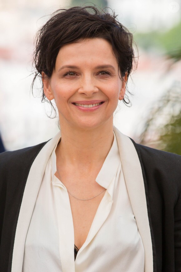 Juliette Binoche - Photocall du film "Sils Maria" lors du 67e Festival International du Film de Cannes, le 23 mai 2014.