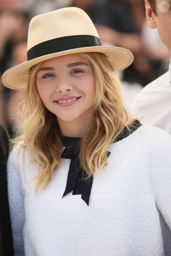 Chloë Grace Moretz - Photocall du film "Sils Maria" lors du 67e Festival International du Film de Cannes, le 23 mai 2014.