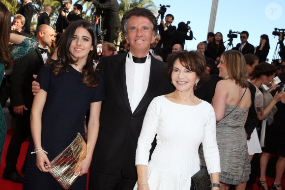 Jack Lang, sa femme Monique et leur fille Caroline lors de la montée des marches de la cérémonie de clôture du 67e Festival du film de Cannes le 24 mai 2014.