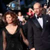 Sophia Loren (79 ans) et son fils Edoardo Ponti (41 ans) - Sur cette photo, montée des marches du film "Pour une poignée de dollars" pour la cérémonie de clôture du 67e Festival du film de Cannes le 24 mai 2014