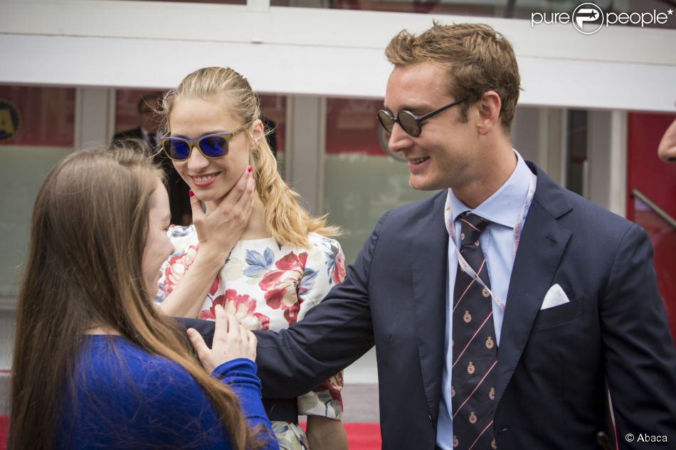  La princesse Alexandra de Hanovre, fille de la princesse Caroline, retrouve son demi-frère Pierre Casiraghi et sa compagne Beatrice Borromeo lors du Grand Prix de Monaco de Formule 1 le 25 mai 2014 