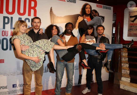 Aude Pepin, Pablo Pauly, Amelle Chahbi, Noom Diawara, Marie-Julie Baup et Nader Boussandel - Avant-première du film "Amour sur place ou à emporter" à Paris le 26 mai 2014.