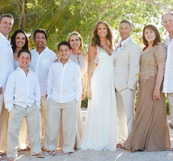 Stacy Keibler a partagé une photo de son mariage en mai 2014.