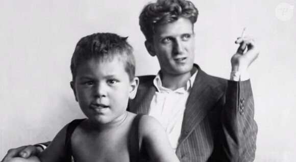 Robert de Niro et son père dans le documentaire "Remembering the Artist - Robert de Niro, Sr." de Perri Peltz, sur HBO le 9 juin 2014.