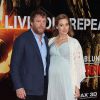 Guy Ritchie et sa compagne Jacqui Ainsley, enceinte - Avant-première du film "Edge of Tomorrow" au BFI Imax à Londres le 28 mai 2014