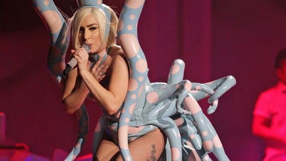 Lady Gaga : Malade, la diva interrompt sa tournée déjantée