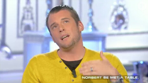 Norbert Tarayre (Top Chef) dans "Salut les Terriens !" (Canal +) - Samedi 31 mai 2014.