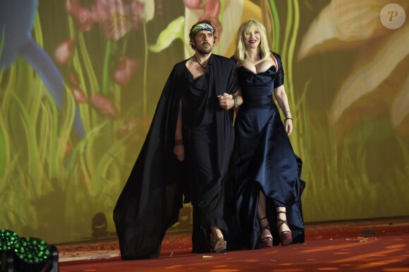 Andreas Kronthaler et Courtney Love- Show du Life Ball 2014 à Vienne, le 31 mai 2014