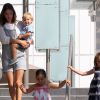 Alessandra Ambrosio et ses enfants Anja et Noah à la sortie de leur école à Los Angeles. Le 30 mai 2014.
