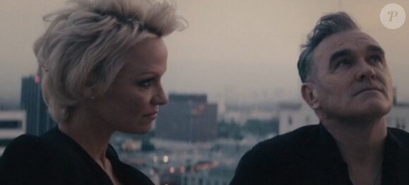 Pamela Anderson dans le nouveau clip du chanteur anglais Morrissey, mis en ligne le 2 juin 2014.