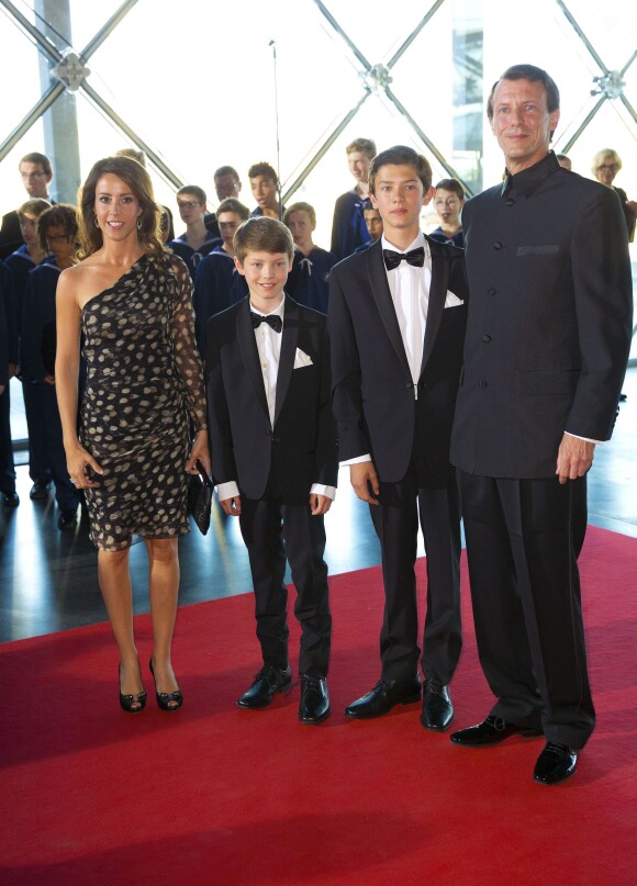 La princesse Marie, le prince Joachim de Danemark et les princes Nikolai et Felix à leur arrivée le 1er juin 2014 au siège de Radio Danemark à Copenhague pour le gala en l'honneur des 80 ans du prince consort Henrik.