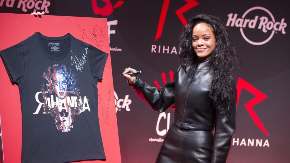 Rihanna à Paris : Radieuse et généreuse au Hard Rock Cafe