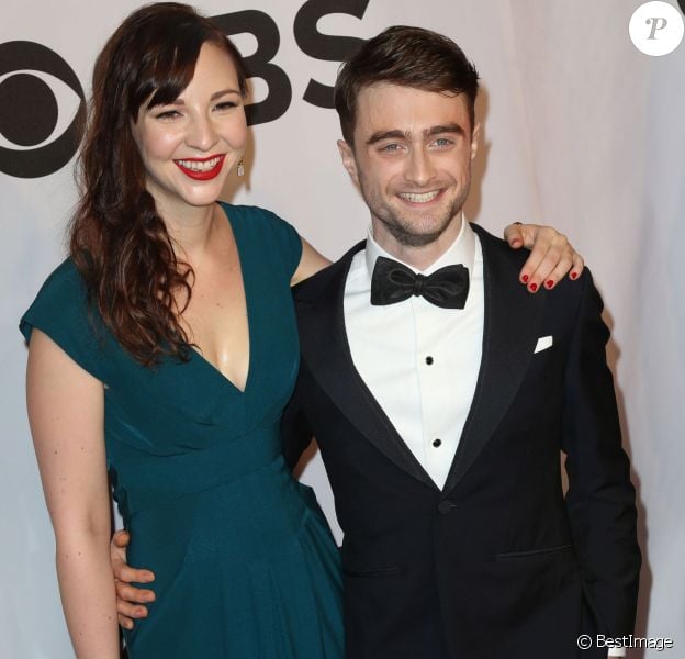 Daniel Radcliffe et sa petite amie Erin Darke lors de la 68e cérémonie des Tony Awards à New York, le 8 juin 2014.