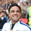 Robbie Williams lors de l'événement Soccer Aid qui opposait une équipe britannique à une équipe du Reste du monde, le 8 juin 2014 à Manchester, dans le but de venir en aide à l'UNICEF