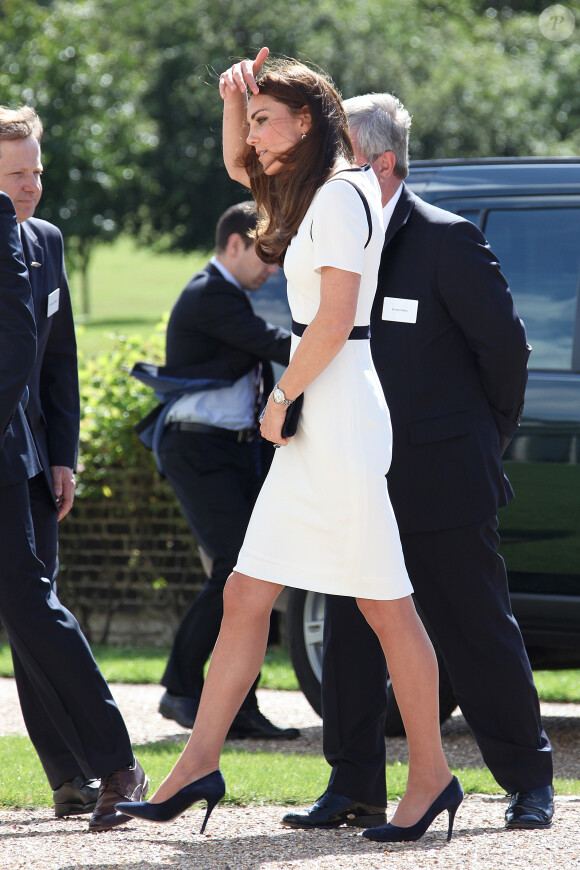 Kate Middleton, duchesse de Cambridge, au Musée maritime national de Londres, le 10 juin 2014, pour soutenir Sir Ben Ainslie dans sa campagne pour la 35e Coupe de l'America, qui sera disputée en 2017.