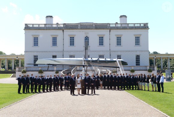 Kate Middleton, duchesse de Cambridge, au Musée maritime national de Londres, le 10 juin 2014, pour soutenir Sir Ben Ainslie dans sa campagne pour la 35e Coupe de l'America, qui sera disputée en 2017.
