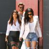 Kim, Kourtney Kardashian et Scott Disick font du shopping à Los Angeles, le 21 avril 2014.