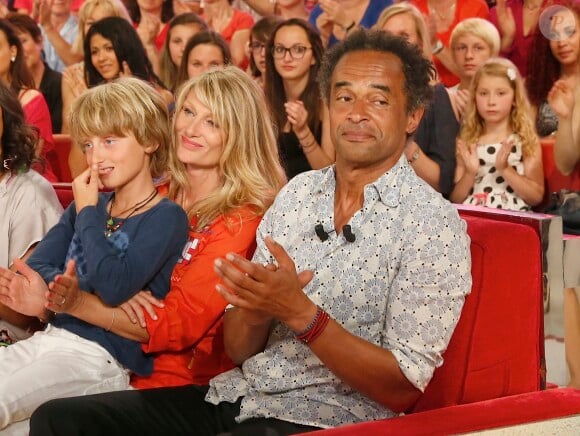 Isabelle Camus avec Yannick Noah et leur fils Joalukas - Enregistrement de l'émission "Vivement Dimanche" à Paris le 11 juin 2014. L'émission sera diffusée le 15 juin sur France 2.