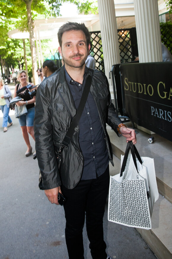 Christophe Michalak - Arrivée sur l'émission "Vivement dimanche" à Paris le 11 juin 2014.