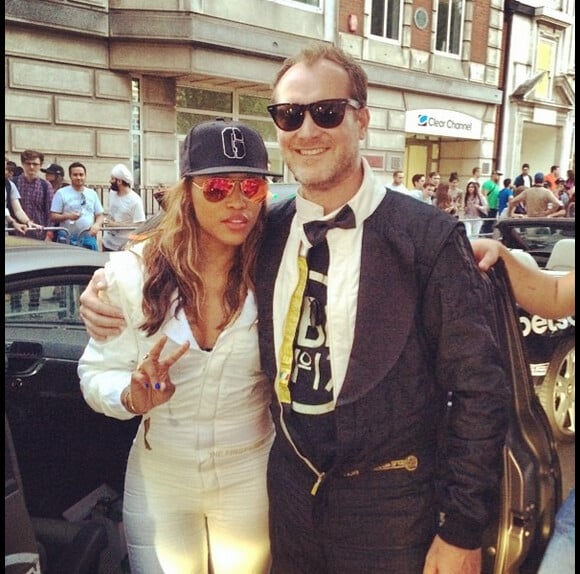 La rappeuse Eve et son compagnon Maximillion Cooper à Londres, en juin 2014.