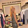 Lynda Lacoste assiste à l'inauguration de la nouvelle boutique Jean-Louis Scherrer au 111, rue du faubourg Saint-Honoré à Paris, le 19 juin 2014.