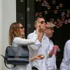 Jessica Alba et son mari Cash Warren assistent au mariage d'amis à Beverly Hills, le 27 juin 2014