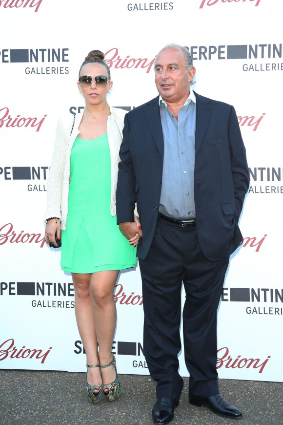 Chloe Green et son père Sir Philip Green assistent à la Summer Party annuelle de la Serpentine Gallery. Londres, le 1er juillet 2014.