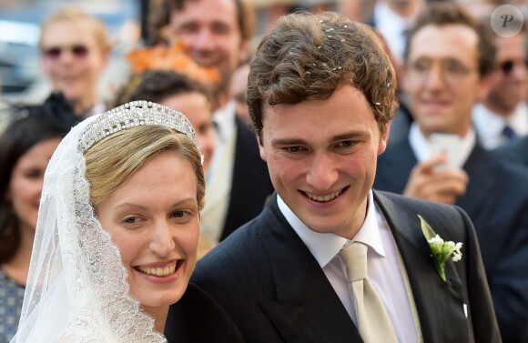 Des mariés aux anges ! Le prince Amedeo et Elisabetta Maria Rosboch von Wolkenstein ont célébré leur mariage le 5 juillet 2014 à Rome