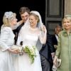 Les parents des mariés (princesse Astrid de Belgique, Prince Lorenz de Belgique, et Lilia Rosboch von Wolkenstein et Ettore Rosboch) félicitent leurs enfants pour leur mariage