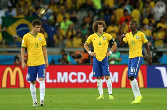 Oscar, David Luiz et Ramires lors du match contre l'Allemagne (défaite 7-1) à Belo Horizonte le 8 juillet. 