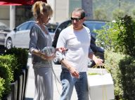 Melanie Griffith, célibataire, trouve du réconfort auprès d'un mystérieux ami