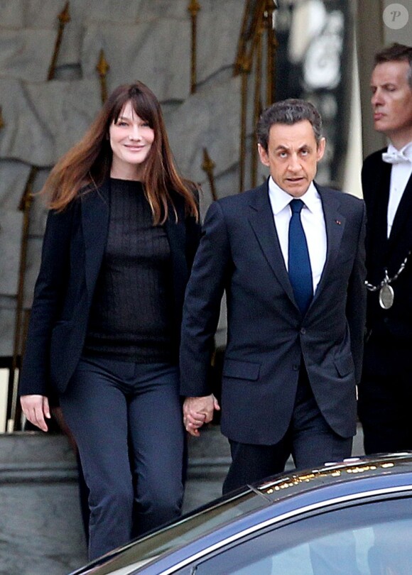 Nicolas Sarkozy et Carla Bruni-Sarkozy à l'Elysée le 6 mai 2012. 