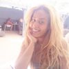 Amel Bent est devenue blonde !
