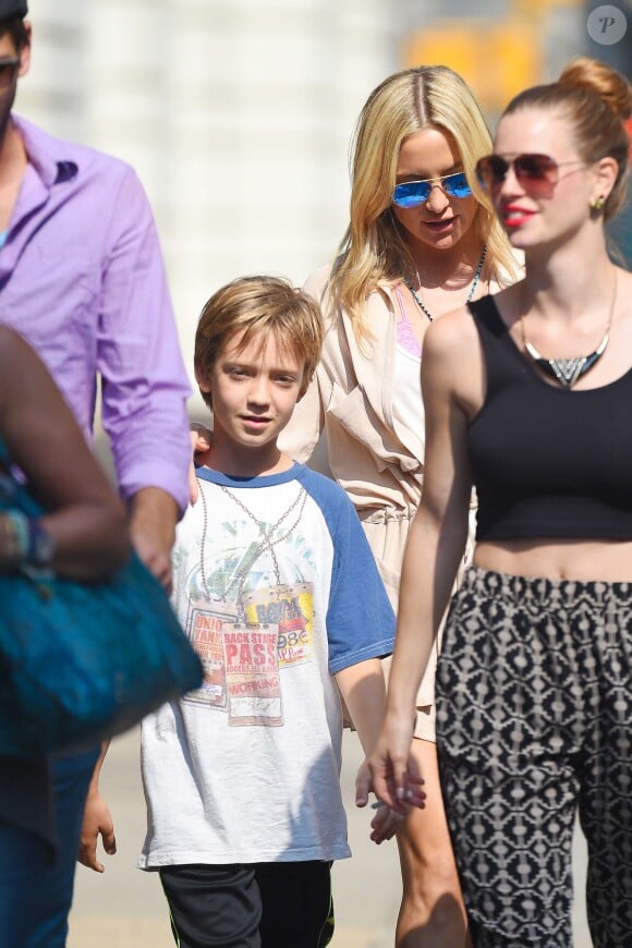Kate Hudson à New York le 22 juillet 2014 avec son fils Ryder Robinson.