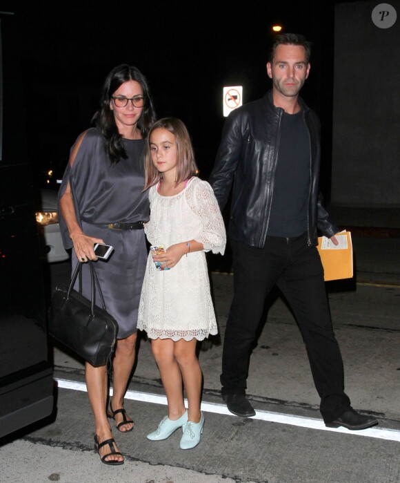 Courteney Cox, sa fille Coco Arquette et son compagnon Johnny McDaid sont allés dîner au restaurant Craig à West Hollywood. Le 10 septembre 2014