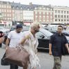 Pamela Anderson et son mari Rick Salomon arrivent à Roskilde sur l'île de Seeland, le 28 juillet 2014. Pamela Anderson est préoccupée par le sort des dauphins victimes de braconnage et elle donnera une conférence de presse, le 29 juillet, sur le sujet pour alerter le public et les médias sur l'urgence de la situation.
