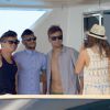 Neymar et sa compagne Bruna Marquezine en vacances sur un yacht à Ibiza le 25 juillet 2014