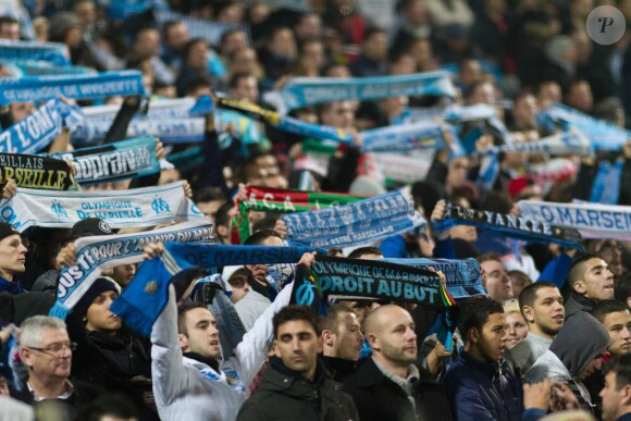 Les fans de l'Olympique de Marseille lors du match entre l'OM et Dortmund au Stade Vélodrome à Marseille, le 11 décembre 2013