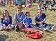 Warwick Davis, 44 ans : Papa poule aux anges avec sa femme et ses deux enfants