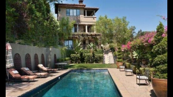 Mischa Barton : L'ex-star de Newport Beach bientôt privée de sa chic villa ?