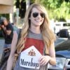 Emma Roberts sort du coiffeur à West Hollywood, le 4 août 2014.