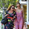 Jennifer Lopez et Leah Remini font du shopping chez Fred Segal à West Hollywood, le 30 juillet 2014. 