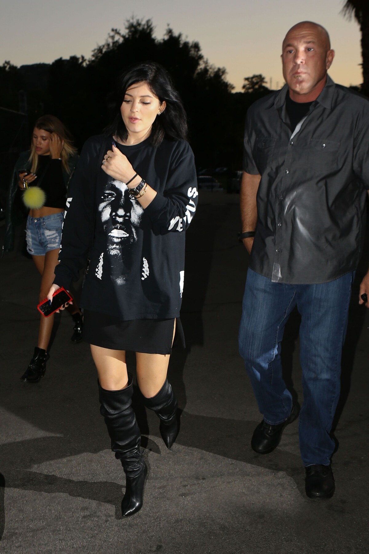 Photo : Kendall et Kylie Jenner assisent au concert d'Eminem et de